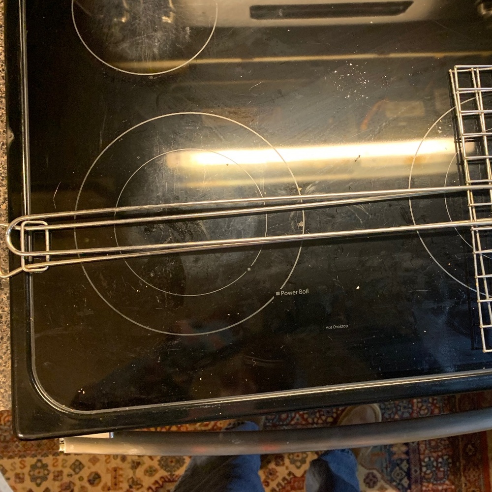 Fish cooking grill implement - Picture 2 of 2